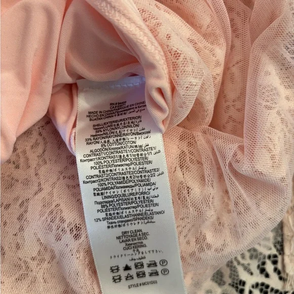 BCBG Maxazria Women's Pink Bodice Floral Illusion Lace Strapless Evening Dress - Picture 5 of 8